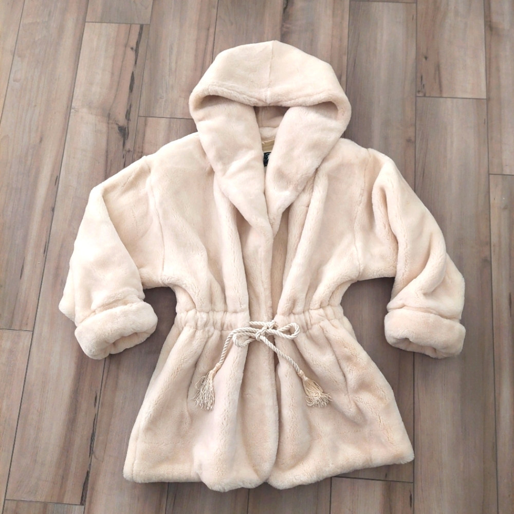 "ULTRA FUR" vintage hooded fur coat NWOT